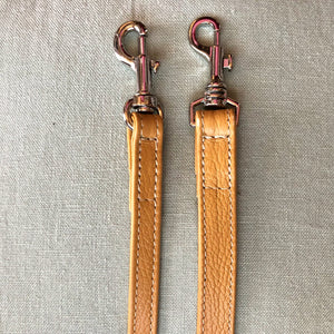 Camel leather leash